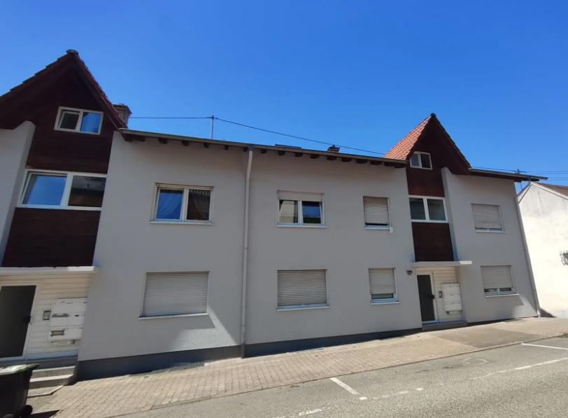 Eigentumswohnung mit Balkon & Stellplatz